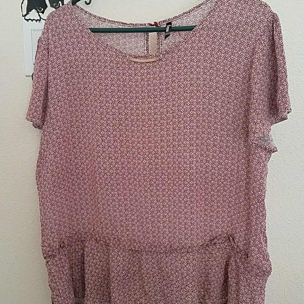 Flowy Top
